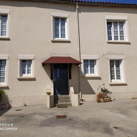 Chambre Meublee A Louer Pouzauges Εξωτερικό φωτογραφία