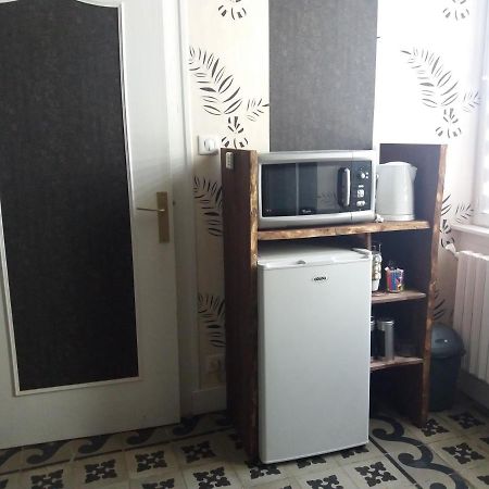 Chambre Meublee A Louer Pouzauges Εξωτερικό φωτογραφία